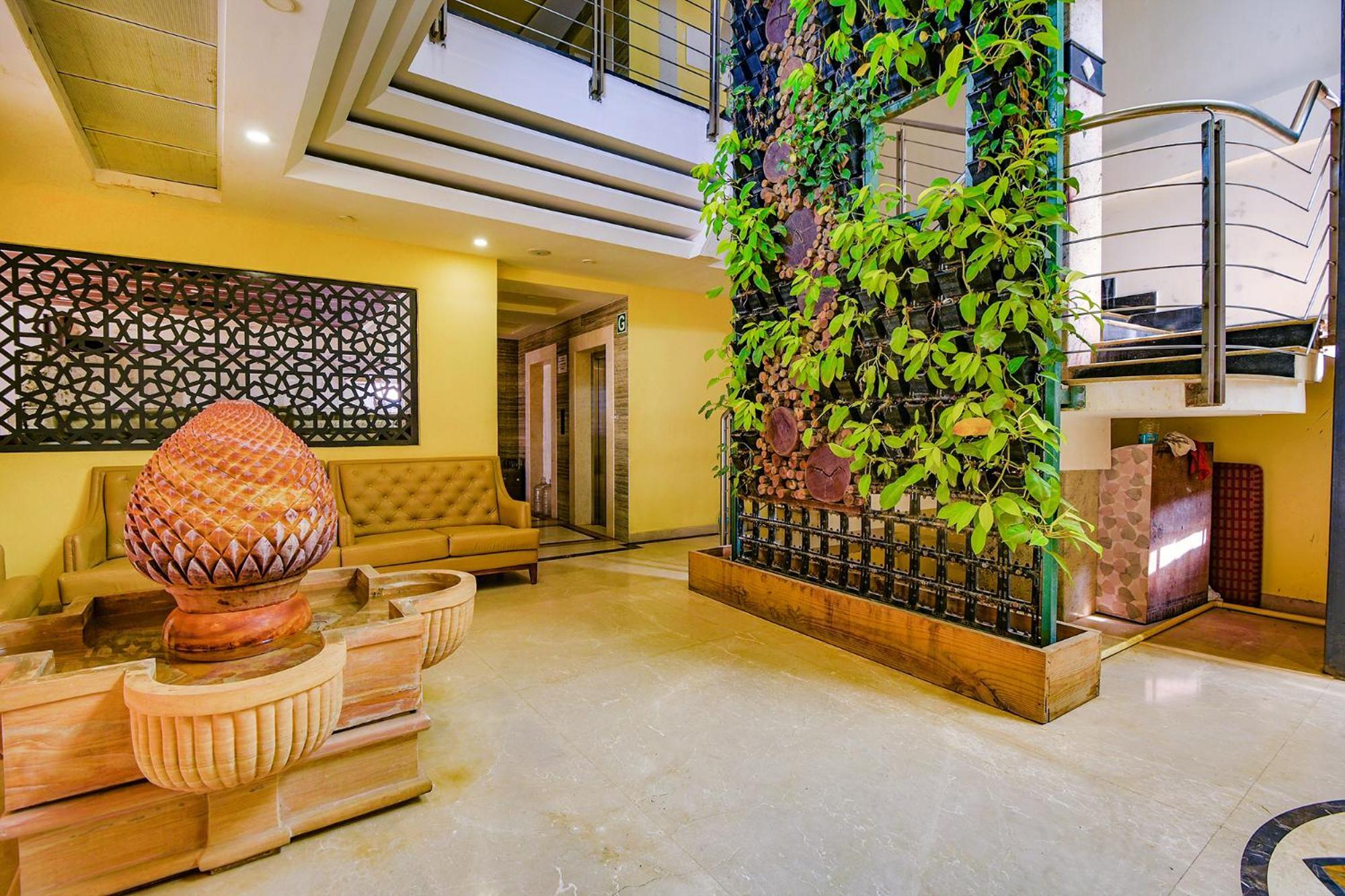 FabHotel Phoenix Resorts Bangalore Buitenkant foto