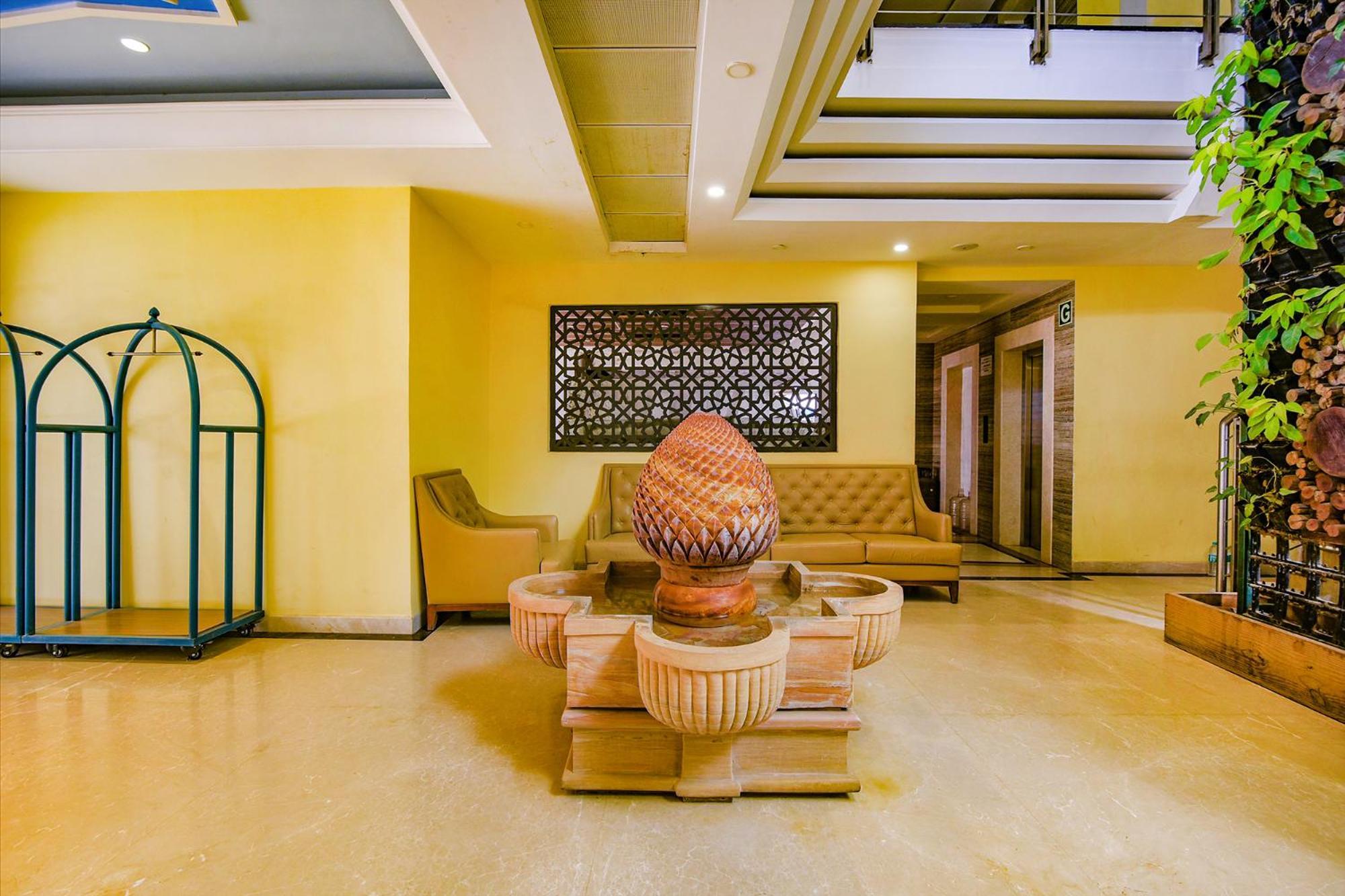 FabHotel Phoenix Resorts Bangalore Buitenkant foto