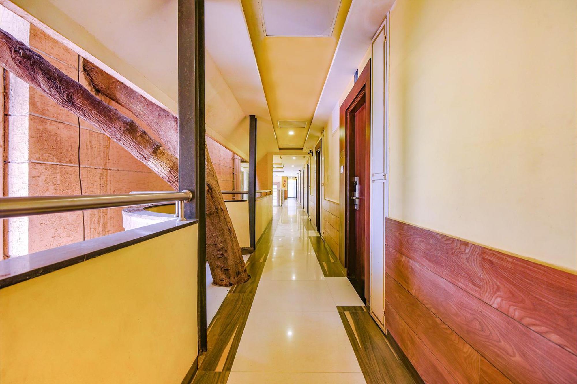 FabHotel Phoenix Resorts Bangalore Buitenkant foto