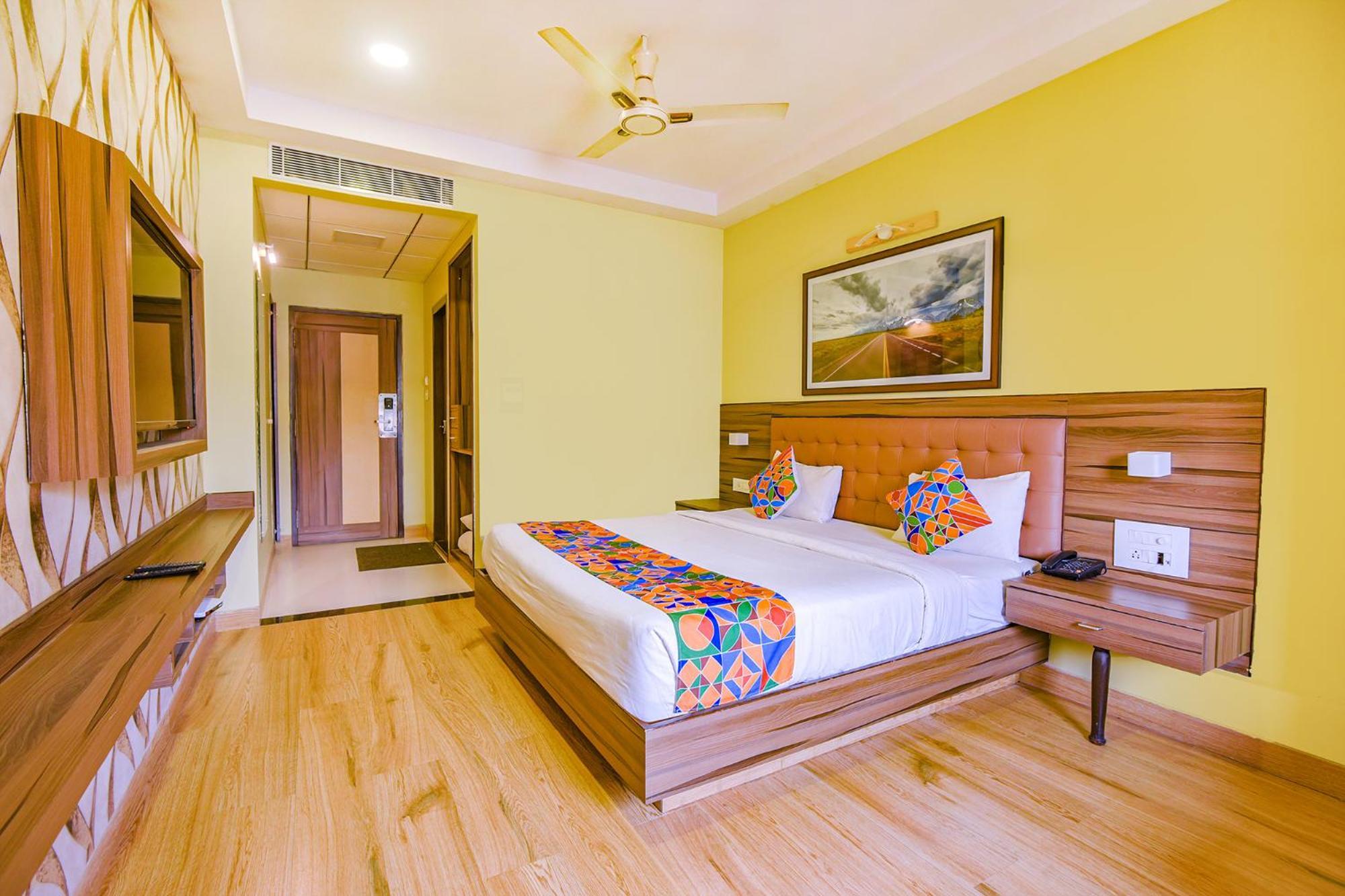 FabHotel Phoenix Resorts Bangalore Buitenkant foto