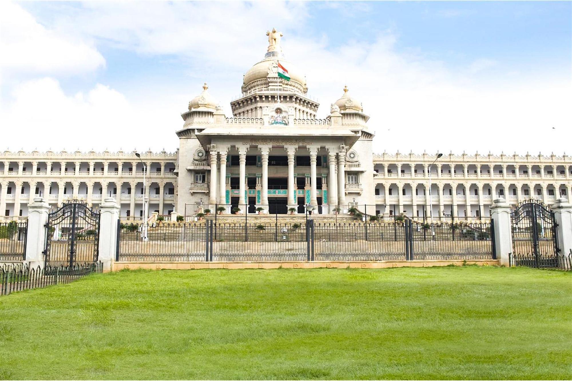 FabHotel Phoenix Resorts Bangalore Buitenkant foto